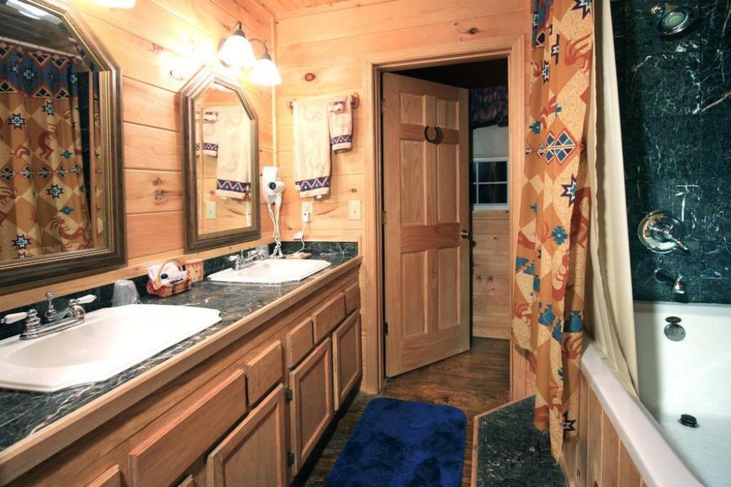 Misty Mountain Ranch B&B Maggie Valley Extérieur photo